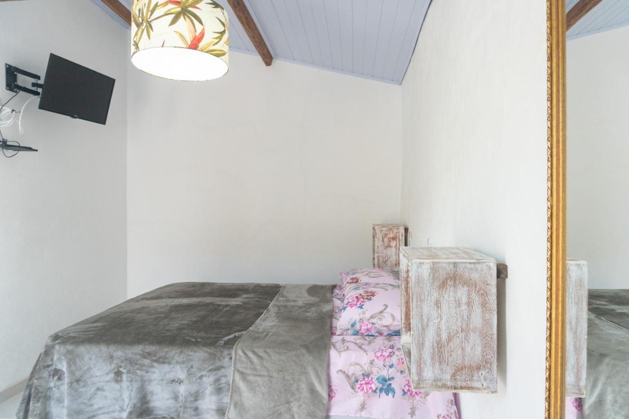 Suites Encantarias Entrada Indep Itagua 5M A Pe Praia Grande E Tenorio Temos Copa P Cafe Ubatuba Kültér fotó